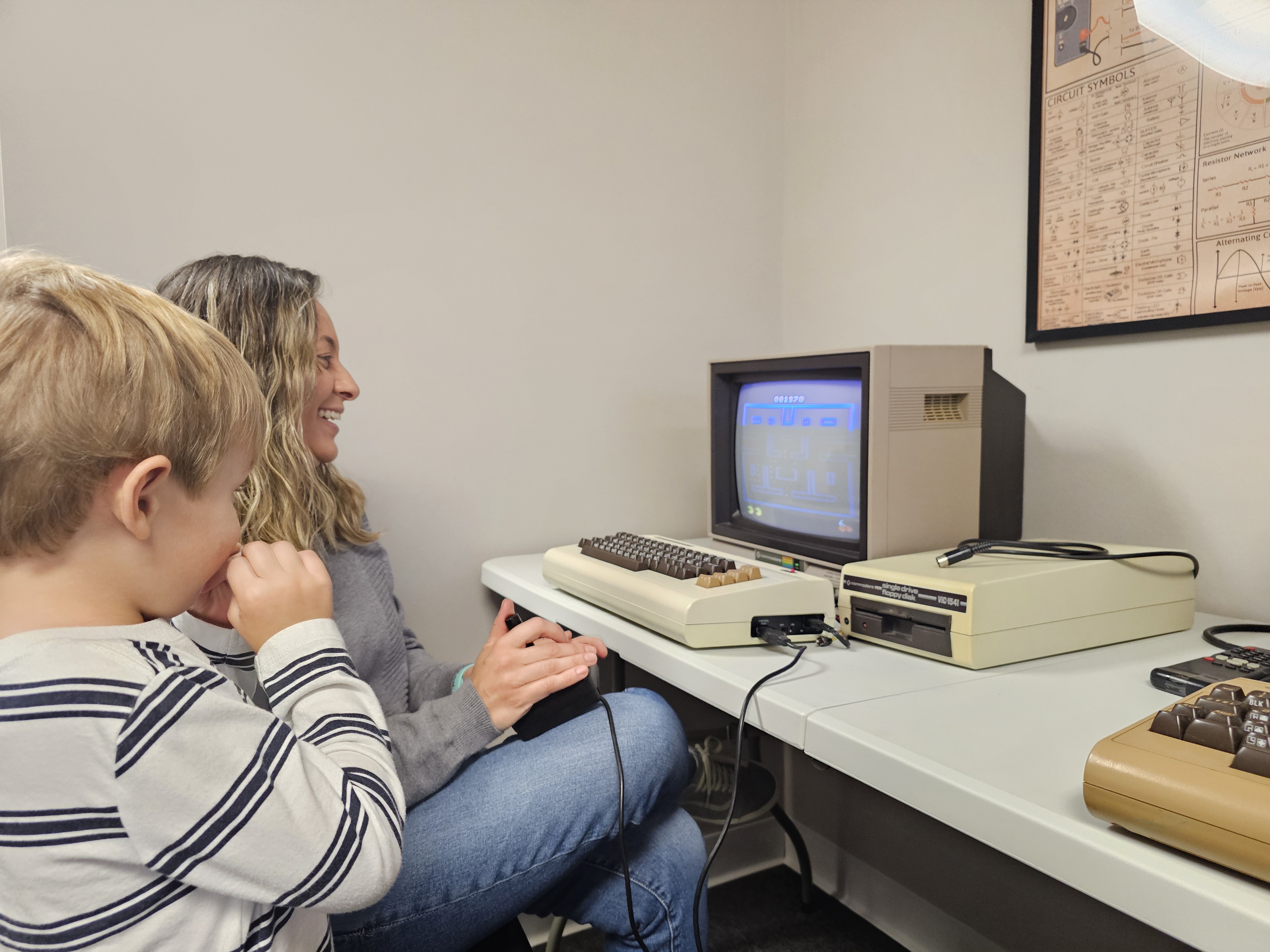 Intermediate builds with counters and sensors